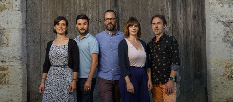 Rappel : 5 chanteurs à bicyclette  font escale à Flaran…