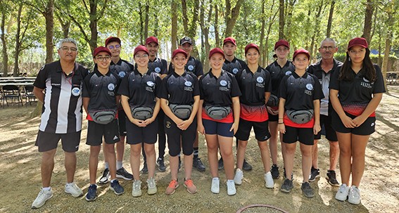 com Région pétanque jeunes arbitres.jpg