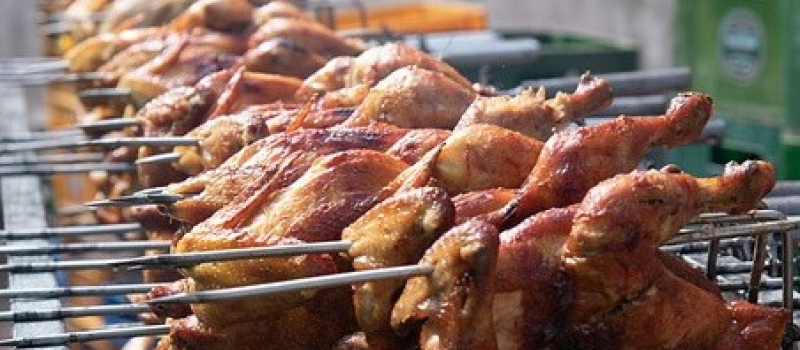 Le Comité des fêtes  d’ Arech propose un repas