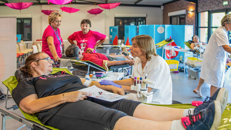 À Nogaro, la collecte de sang «Noga'Rose» sensibilise les donneurs aux cancers féminins