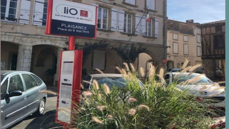 L'arrêt de bus déplacé