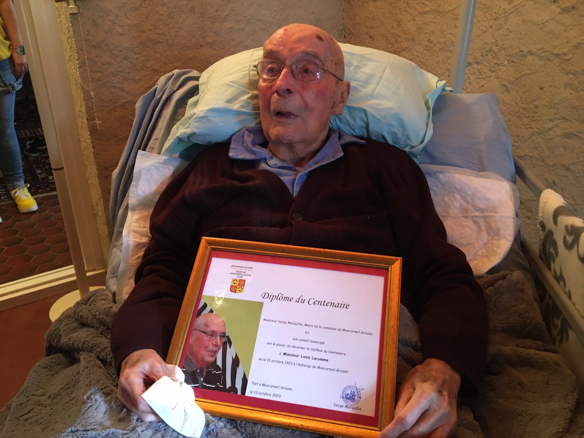 Bon anniversaire, Mr Lacomme, cela vaut bien un diplôme !