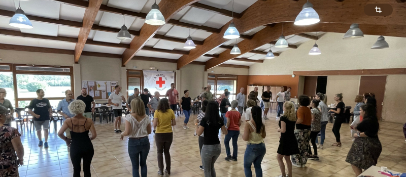 Soirée solidarité de la Varangue : un chèque remis à la Croix Rouge du Gers pour les sinistrés du Maroc