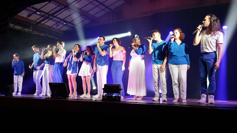 Musique, chansons, amour et partage sur scène et dans la salle mardi soir !