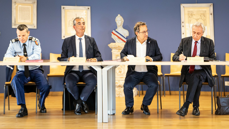 La commune d'Éauze et la gendarmerie signent une convention de coopération