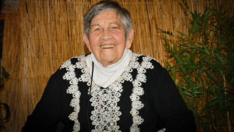 Rencontre avec Ginette Kolinka, , rescapée de la  Shoah, au campus Saint Christophe