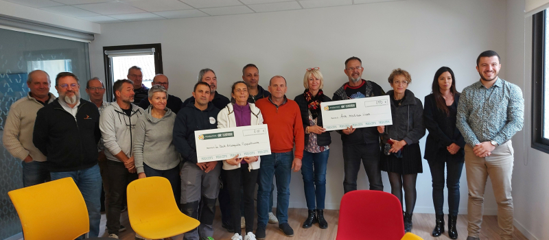 Deux associations reçoivent un chèque du Crédit Agricole
