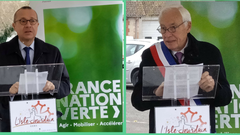 Fonds vert : pose du premier panneau à L’Isle Jourdain