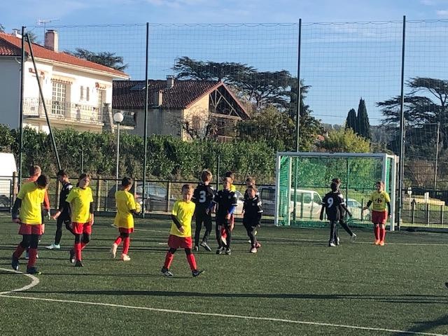 Les U11 au synthétique.jpg