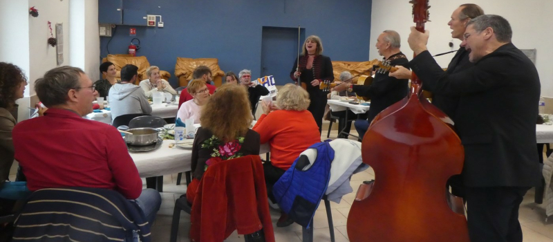 Gastronomie et musiques slaves avec l'association " Amitié  Pouchkine " du Gers
