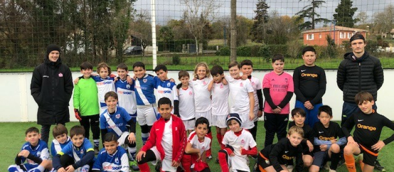 UAV Football : la réserve corrigée, les U11 aux finales Futsal