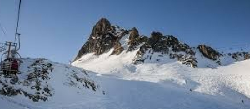 la neige est bien là, les principales stations ouvrent même si c'est seulement sur une partie de leur domaine