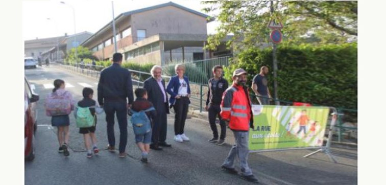 la rue aux écoles.JPG