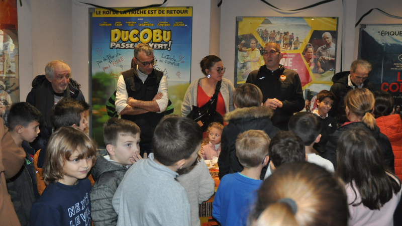 Football : galette des rois et cinéma pour les jeunes de l'entente Vic-Castera !
