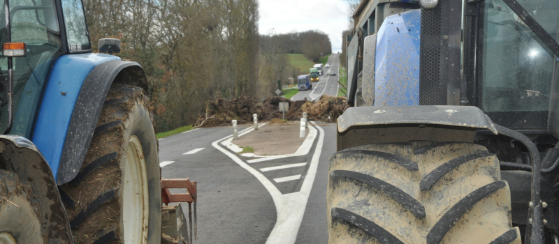 FDSEA 32 / Jeunes Agriculteurs 32 : blocage de la N124  à 13h30 pour une durée indéterminée