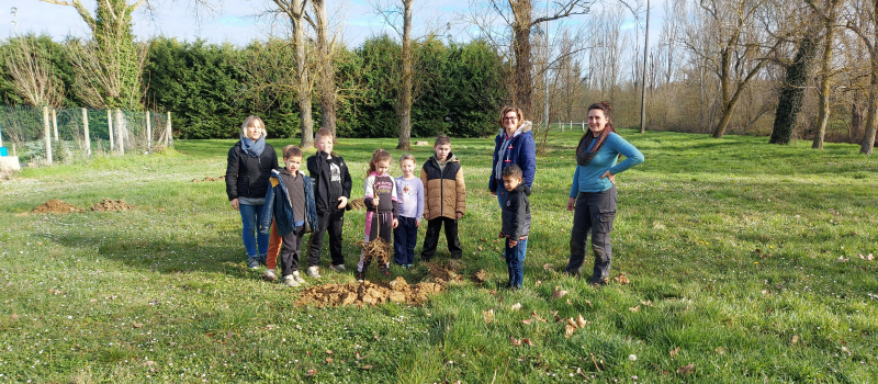 Réduire l'empreinte carbone en plantant des arbres !