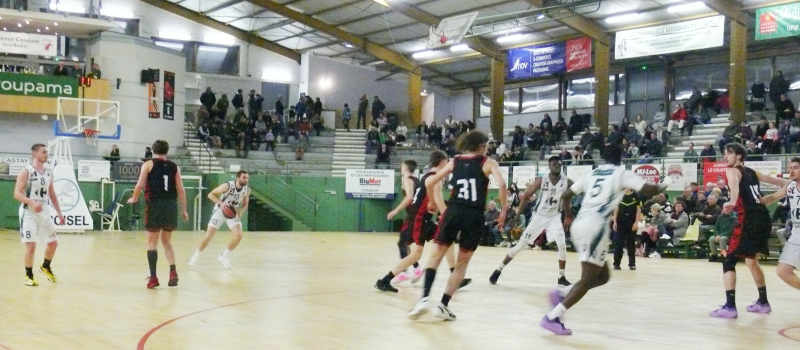 Le VCGB s'est pris les baskets dans le tapis