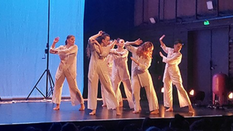 Lycée Bossuet avec Art Boss découverte de la danse