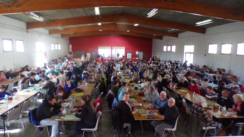 Quel succès !! Le loto de Saint-Clar a été une belle initiative de la part du Club "Bon accueil ".