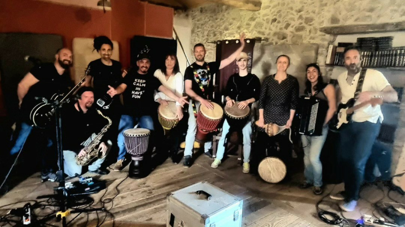 Le groupe Graines de Sel: leur tournée «Printemps des Merveilles» démarre sur la scène du festival Odyssée d'Africa Vic!