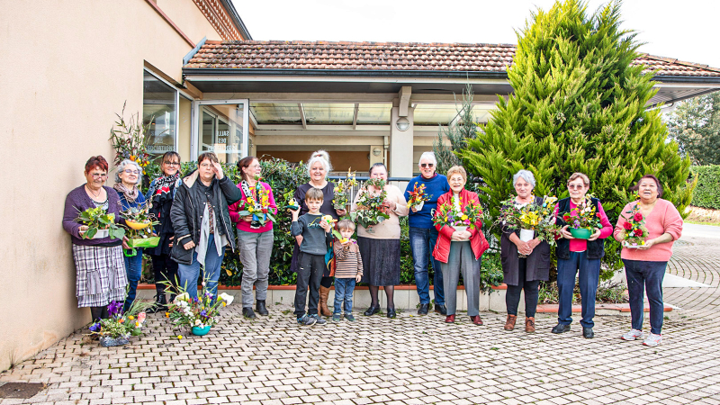 Fête des fleurs prête pour Pâques à Caupenne-d'Armagnac avec «Les Papillons jaunes»