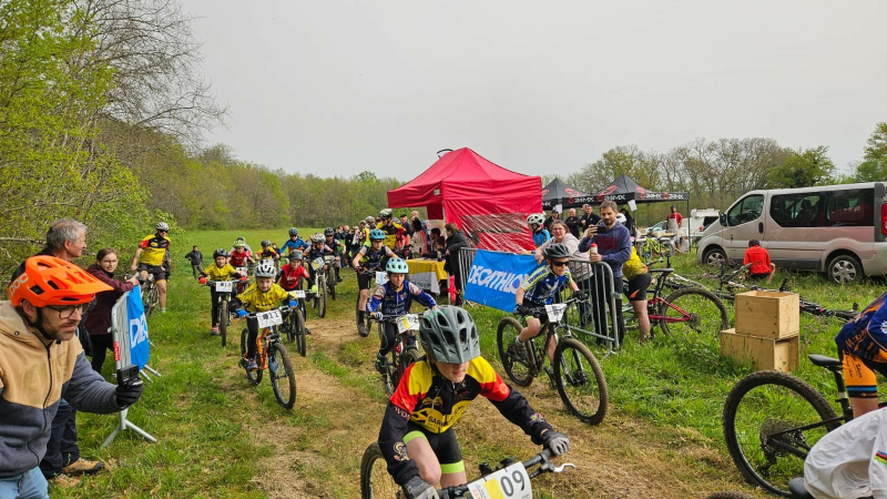 Le couleurs du club de VTT de Beaucaire bien représentées sur les podiums à Graziac!