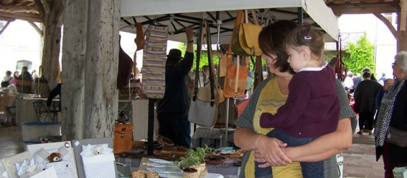 Marché artisanal et Floralies ce dimanche à Saint-Clar.