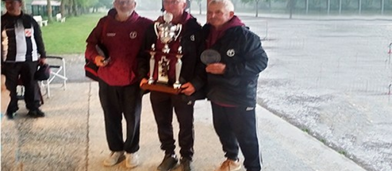 Une triplette au Top et une participation record