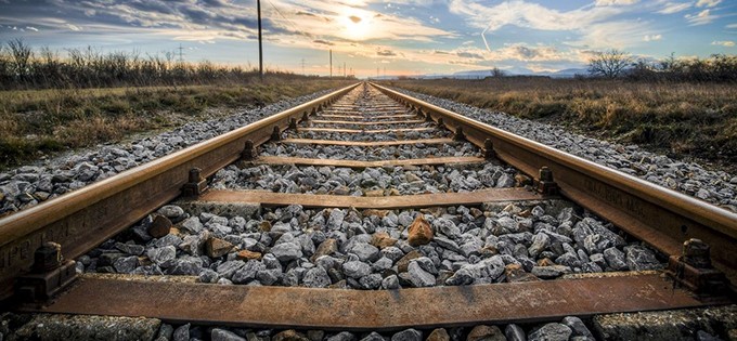 lgv train rail.jpg