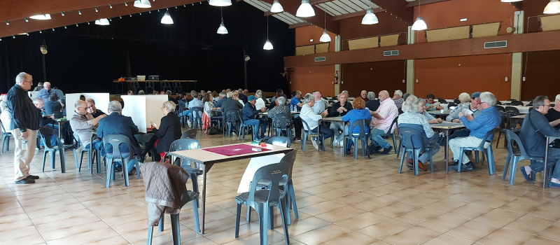 Les taroteurs étaient au rendez-vous du Grand Prix de tarot de L'Excuse vicoise