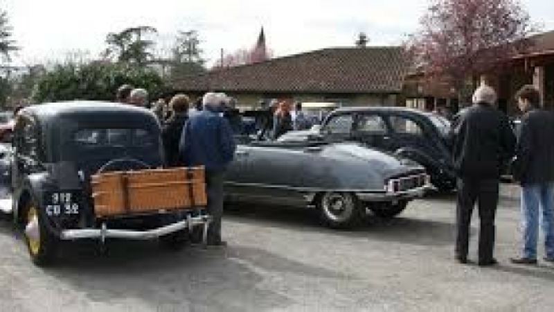 Véhicules anciens : Une première sous label