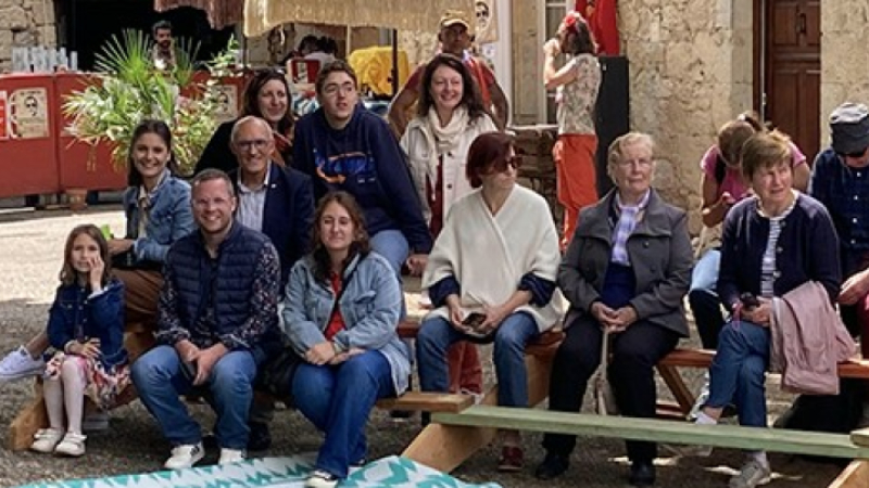 Les arts de la rue ont fait vibrer le hameau de Lialores