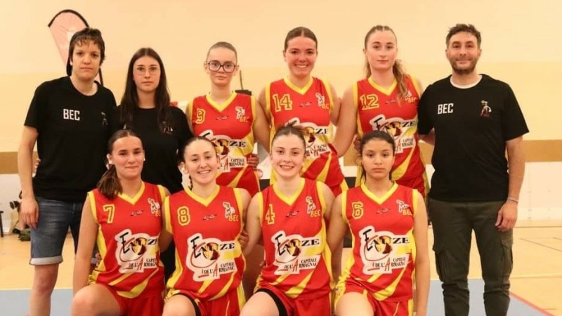 Les cadettes championnes régionales