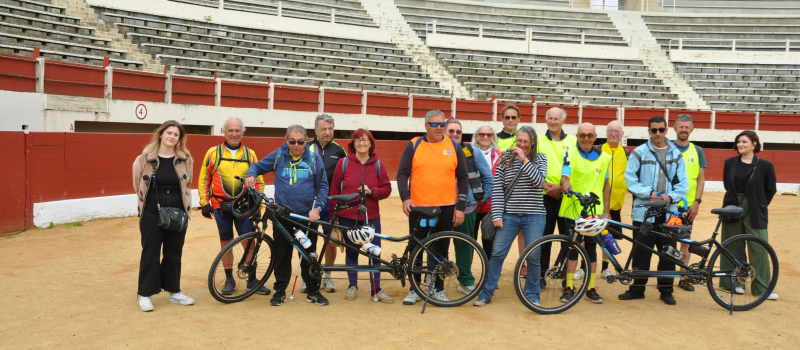 L'association ariégeoise "Pourquoi pas moi" visite le Gers en tandem !