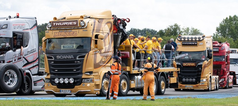 0 Le défilé des camions 1bis 230624.jpg