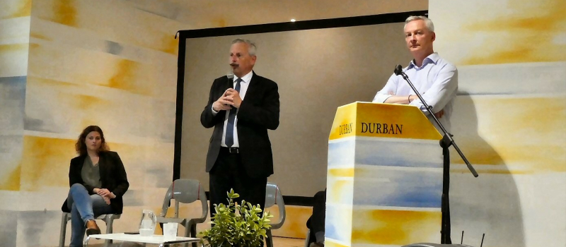 Salle comble à Durban pour la visite de Bruno Le Maire en soutien à Jean-René Cazeneuve