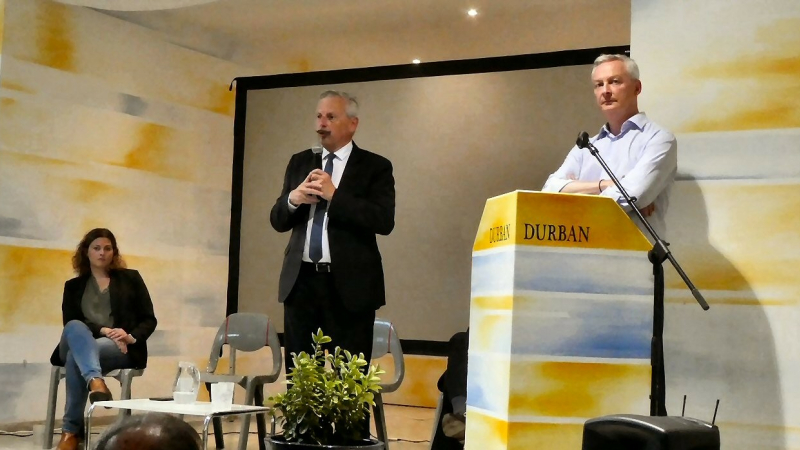 Salle comble à Durban pour la visite de Bruno Le Maire en soutien à Jean-René Cazeneuve