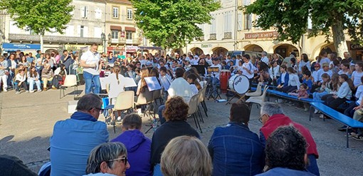 fete musique place 1.jpg