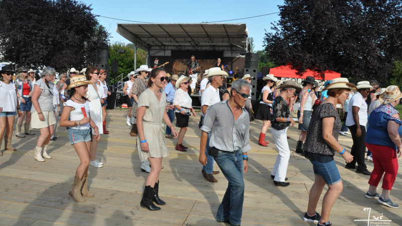 Le festival de country sur DFM 930 mercredi !