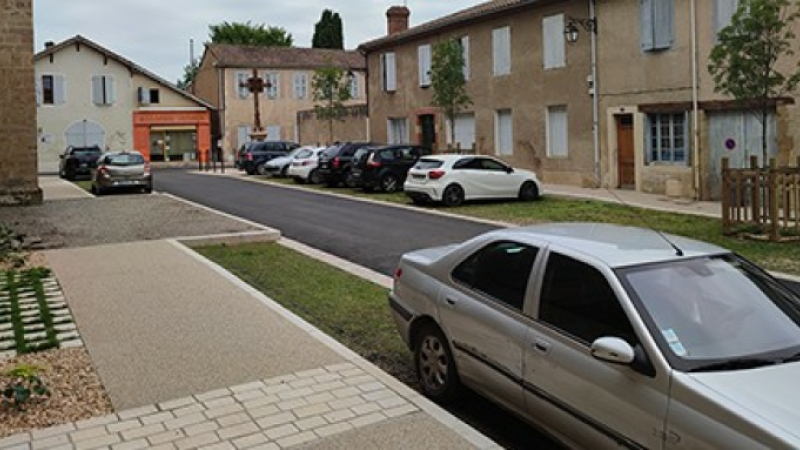 Nouveau look pour la place Louis Durrieux