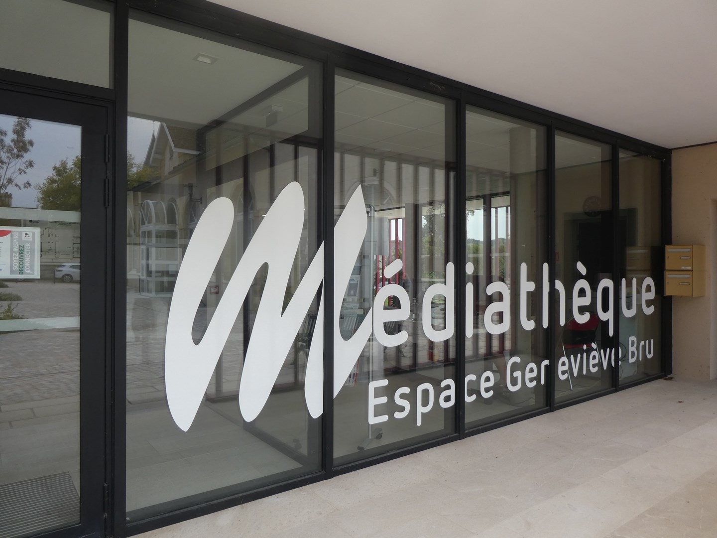 P1050517 (Copier).JPG