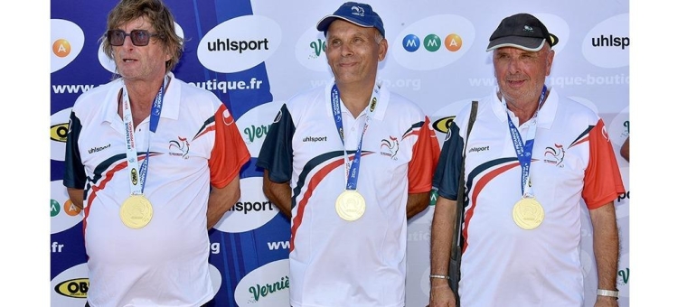 petanque champions france veterans.jpg