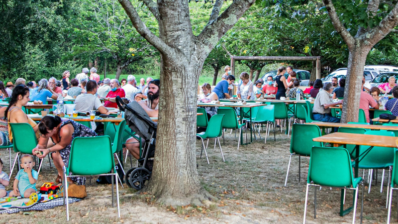 Grandes soirées au lac du Houga: cinéma, repas en musique et feu d'artifice