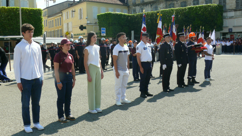 Cérémonie du 14 juillet : quatre lycéens mis à l'honneur