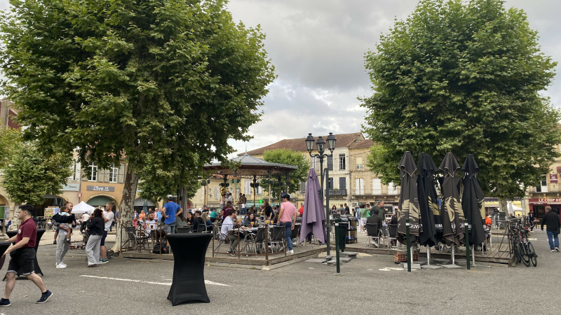La 2ème édition du marché nocturne de la Place d'Astarac c'est ce mardi à Mirande !