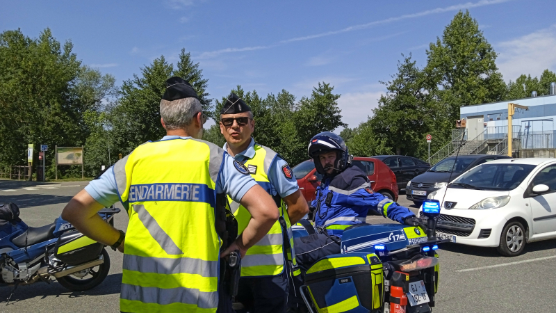 Opération "carton jaune"