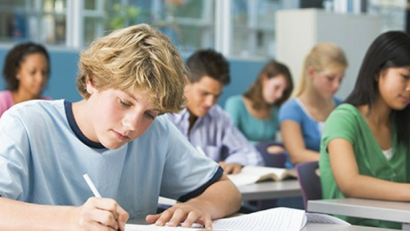 A propos d'aide aux lycées d'Occitanie Le Groupe Occitanie Courageuse, relève un fait discriminant envers les lycées privés de la part de la Région