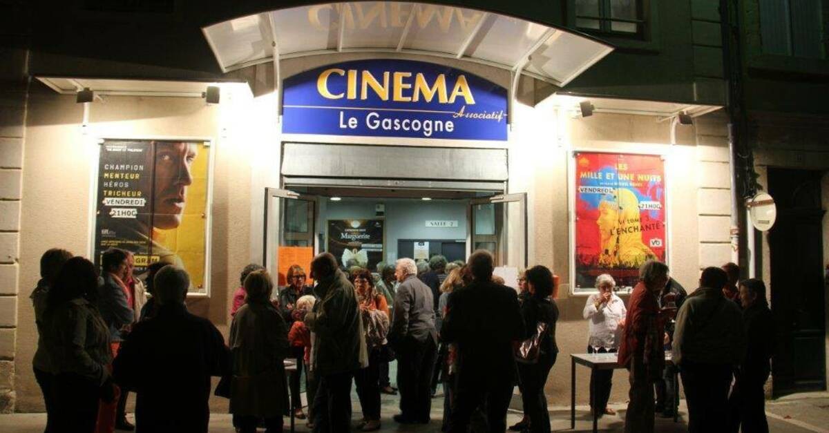 cinema condom2.jpg