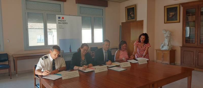 Signature d'une convention entre la police municipale et la gendarmerie