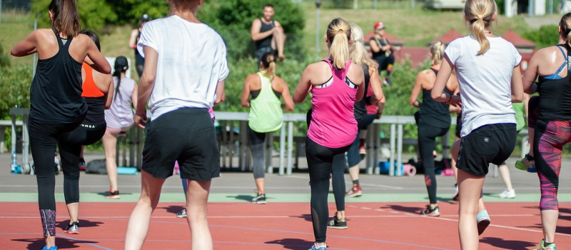 2,1M€ de la Régionpourlaconstruction et la réhabilitationde plus de 100 équipements sportifs,sur tout le territoire